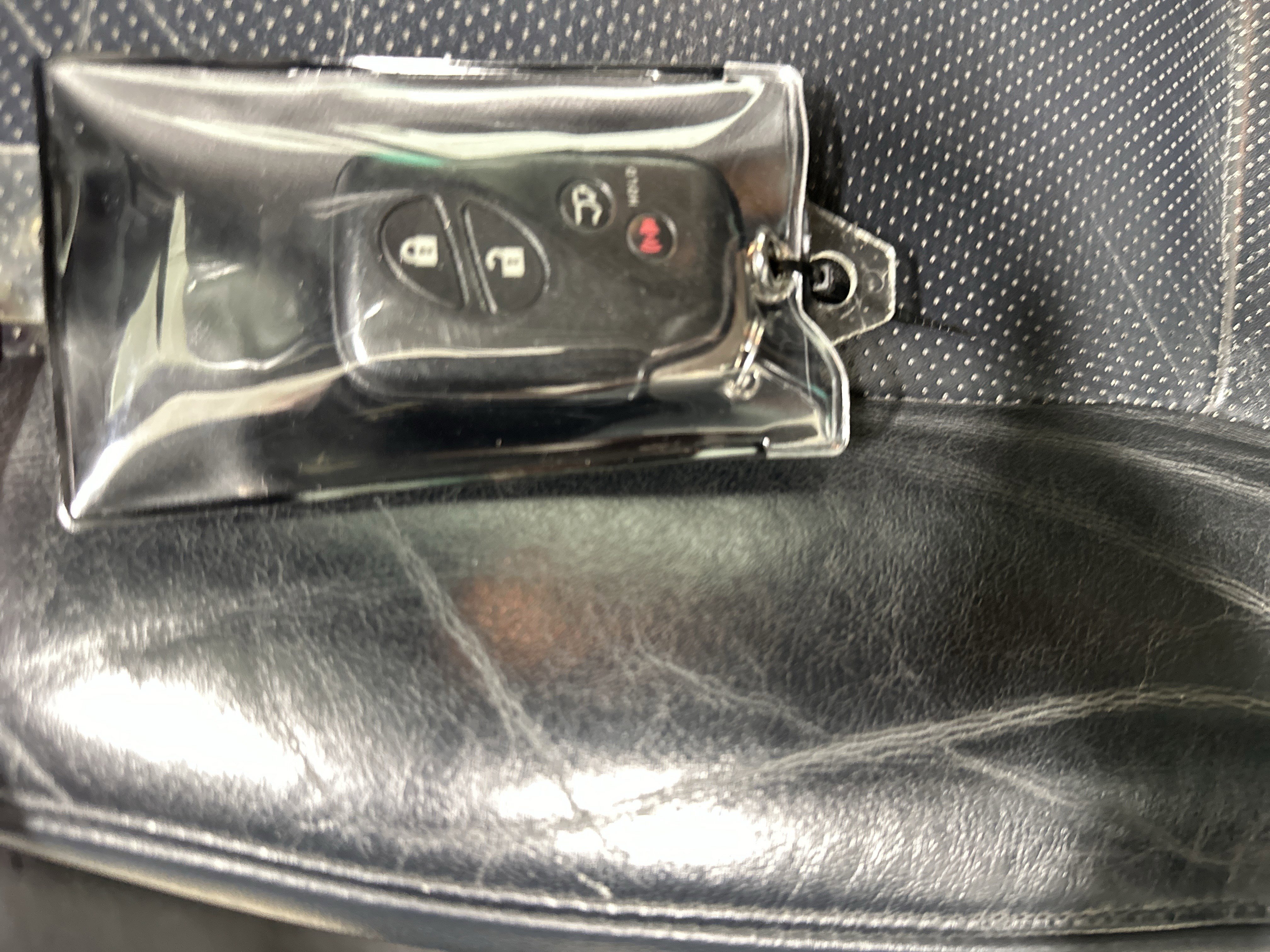 Used 2011 Lexus RX 450h AWD w/ Premium Pkg image 36