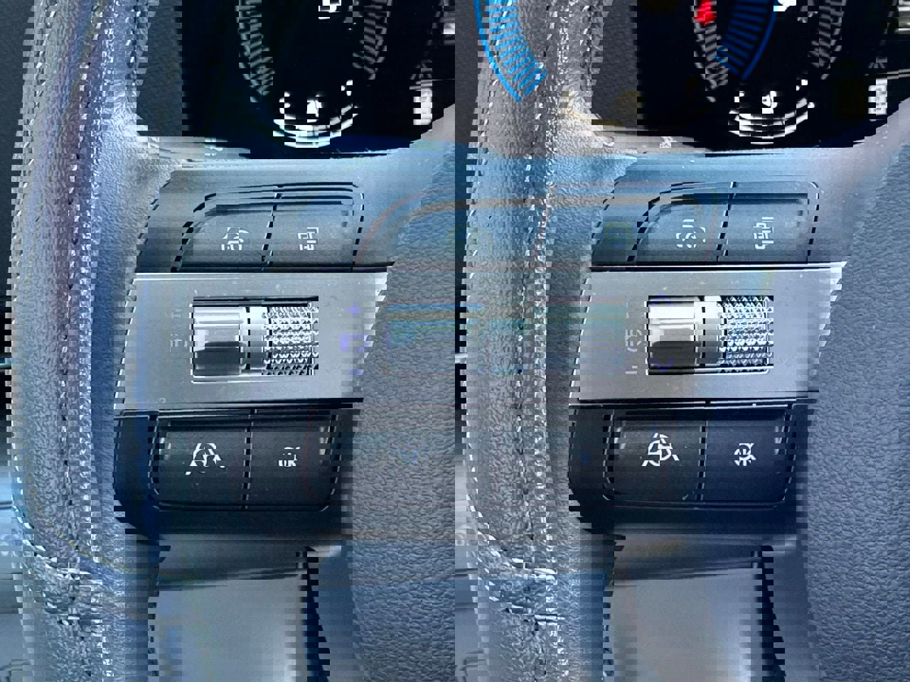 Used 2024 Hyundai Kona SEL image 23