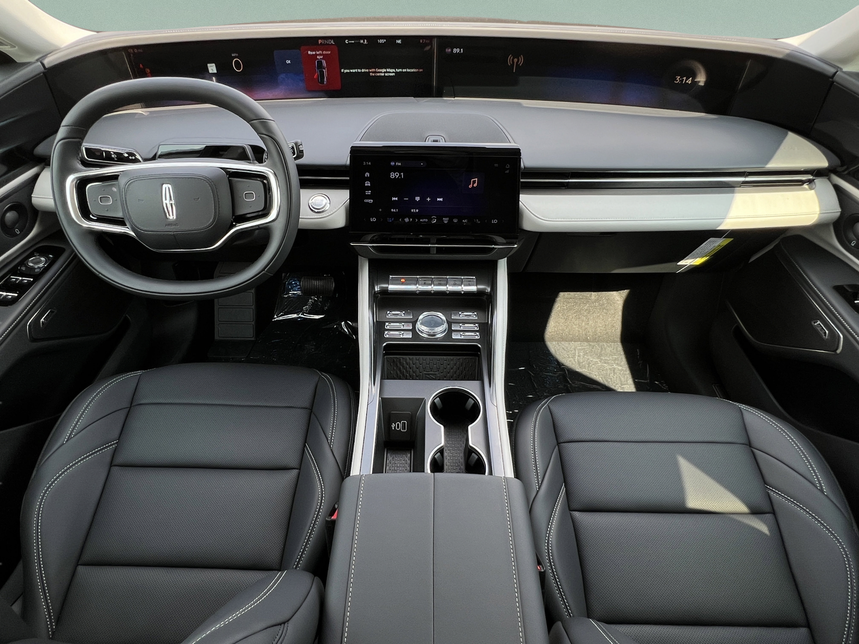New 2025 Lincoln Nautilus Premier w/ Equipment Group 102A AWD/4WD image 10
