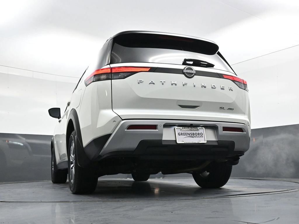 Used 2024 Nissan Pathfinder SL image 40