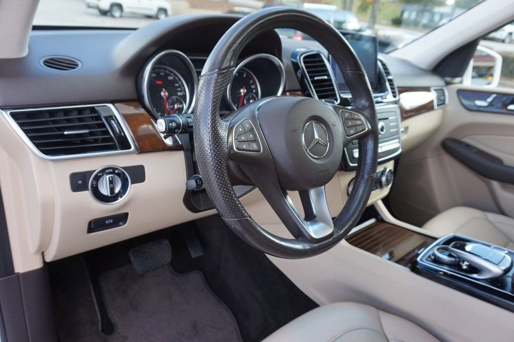 Used 2017 Mercedes-Benz GLE 350 image 17