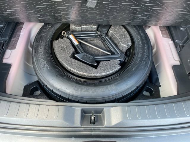 New 2025 Toyota RAV4 LE image 75