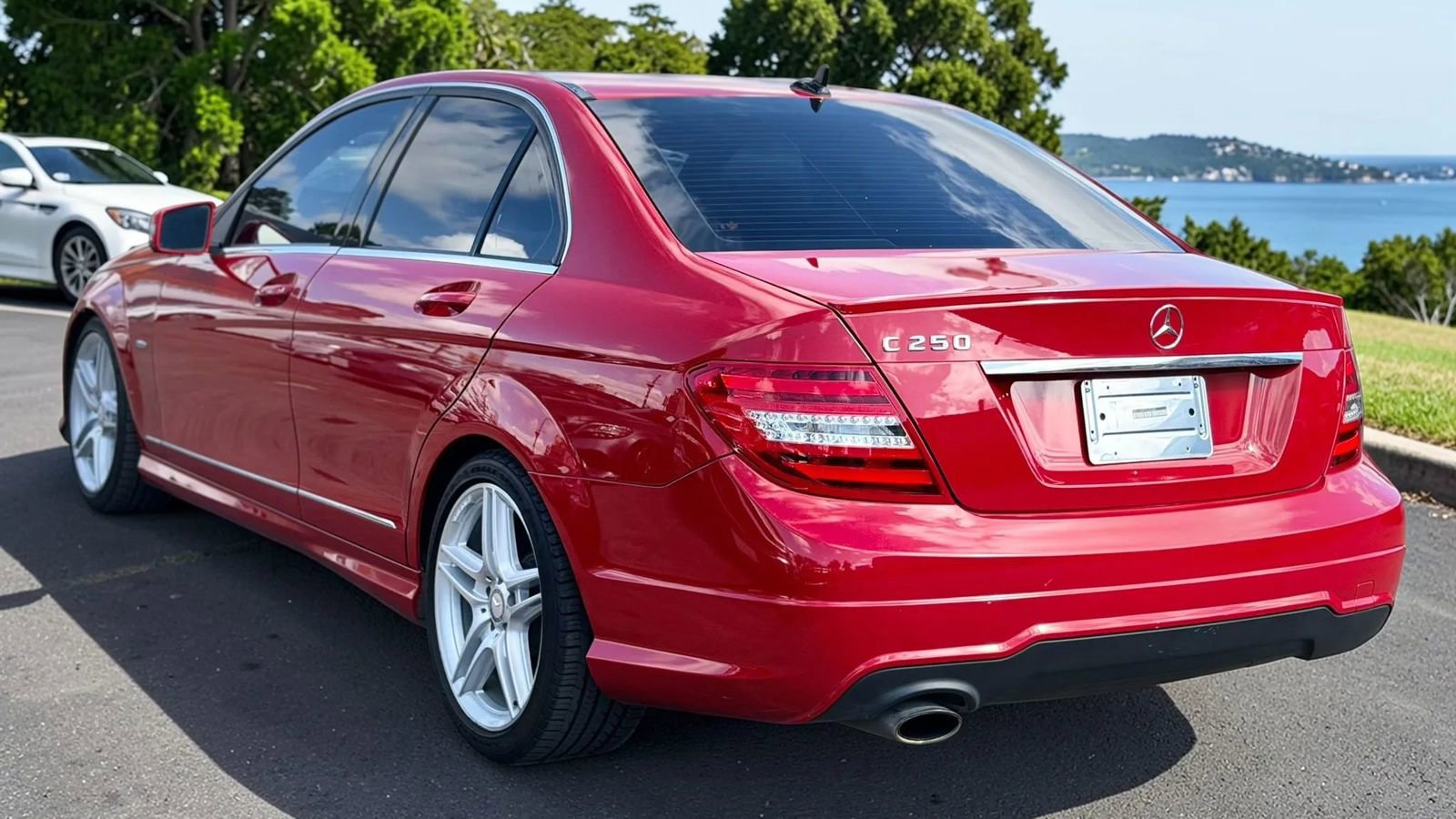 Used 2012 Mercedes-Benz C 250 Sedan image 8