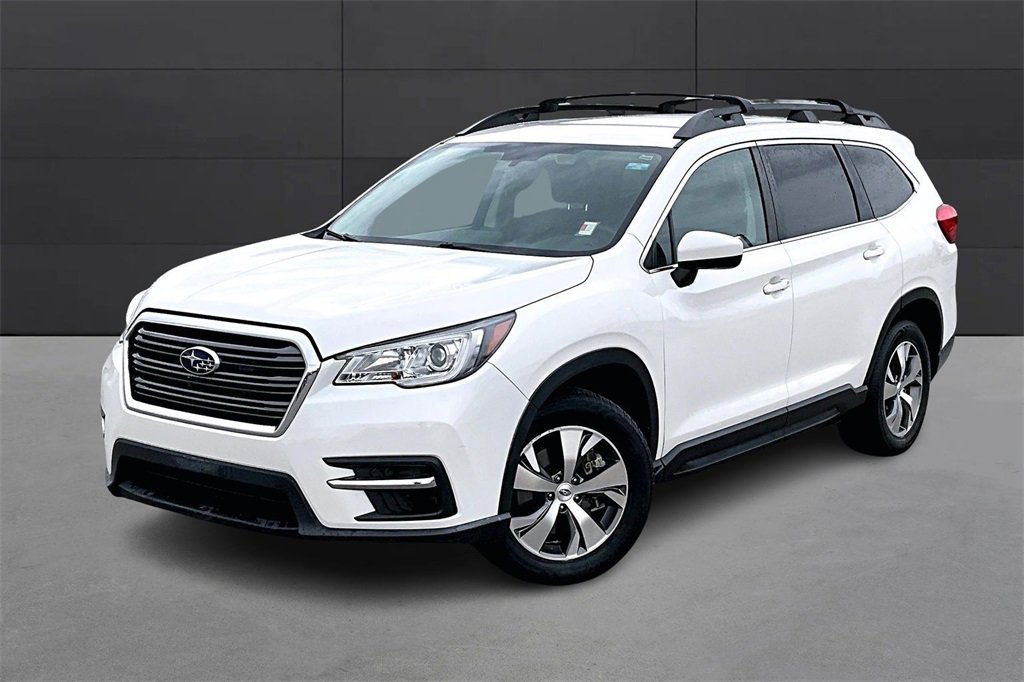 Used 2020 Subaru Ascent Premium w/ Convenience Package image 1