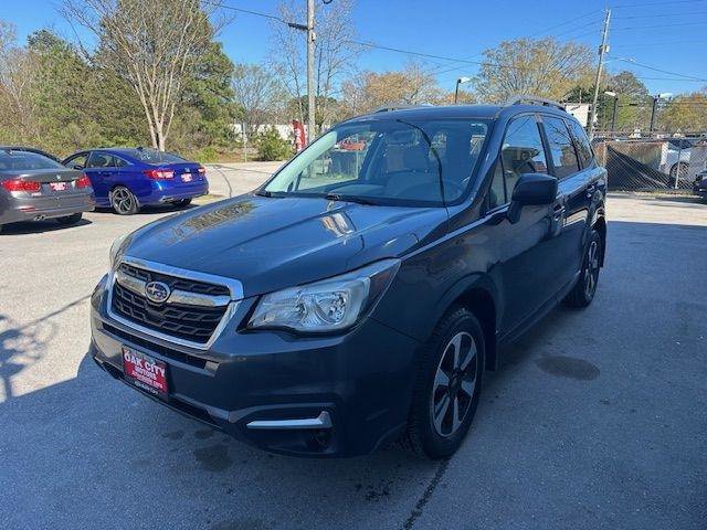 Used 2017 Subaru Forester 2.5i Premium w/ All-Weather Package image 2