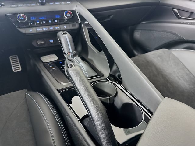 New 2026 Hyundai Elantra N FWD image 25