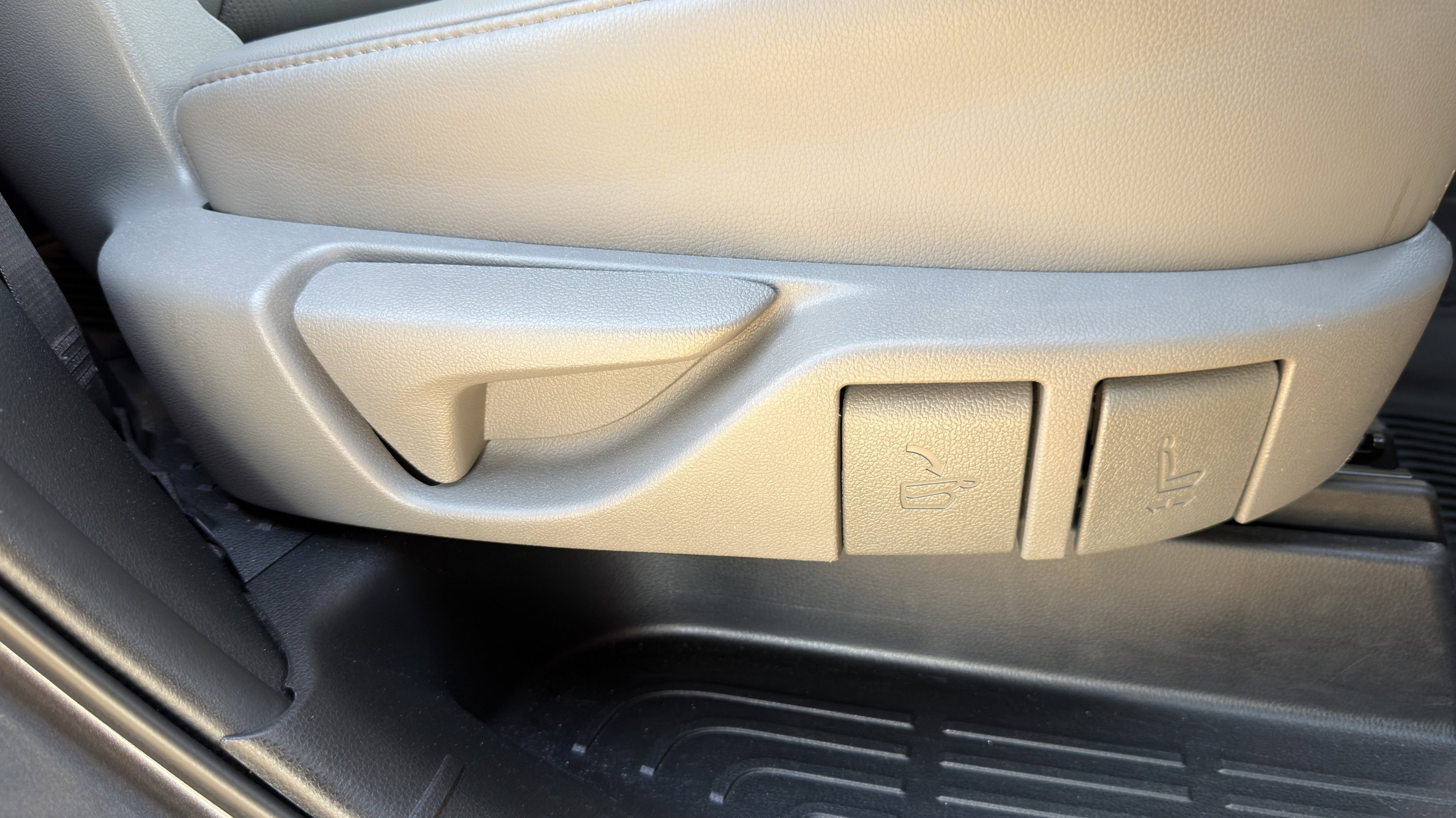 Used 2021 Toyota Highlander Platinum image 41