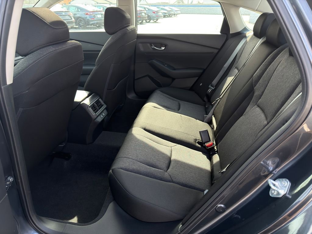 Used 2026 Honda Accord SE image 19