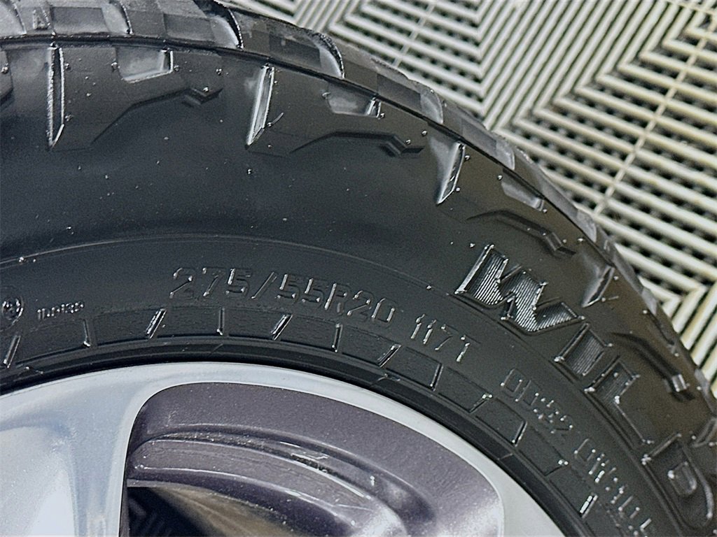 Used 2019 RAM 1500 Laramie image 32