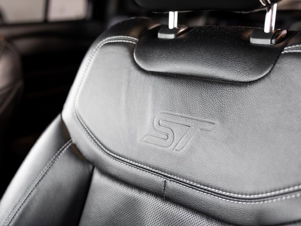 Used 2021 Ford Explorer ST w/ Equipment Group 401A image 13