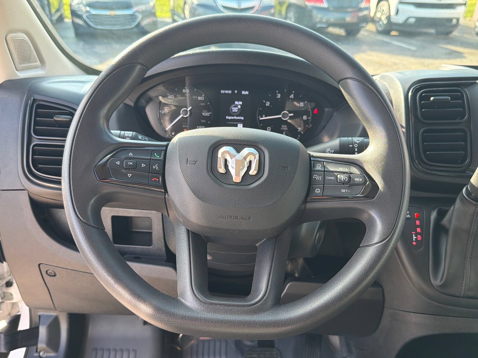 Used 2024 RAM ProMaster 2500 w/ Convenience Group FWD image 17