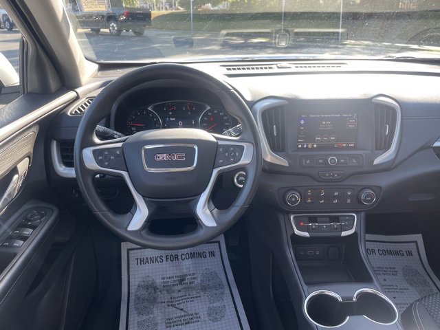 Used 2024 GMC Terrain SLE image 14
