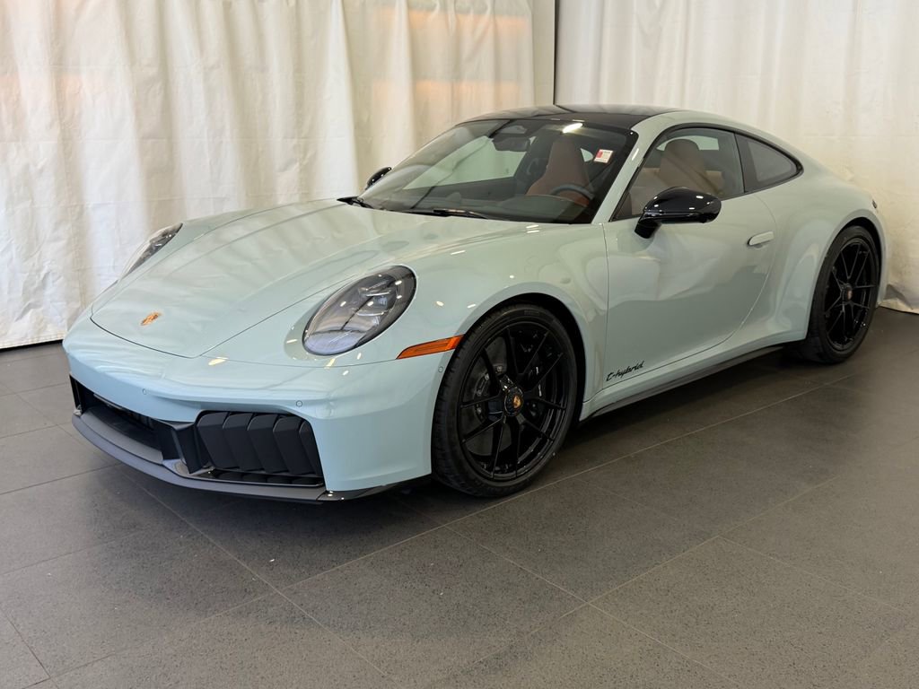 New 2026 Porsche 911 Carrera GTS RWD 360° Tour