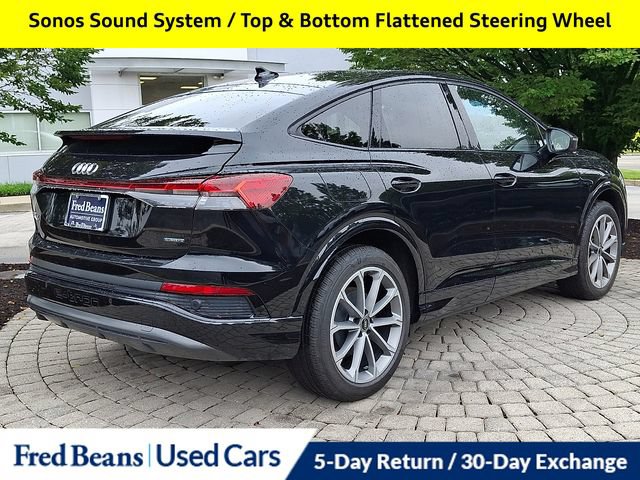 Used 2022 Audi Q4 e-tron Premium Plus w/ Premium Plus AWD/4WD image 9