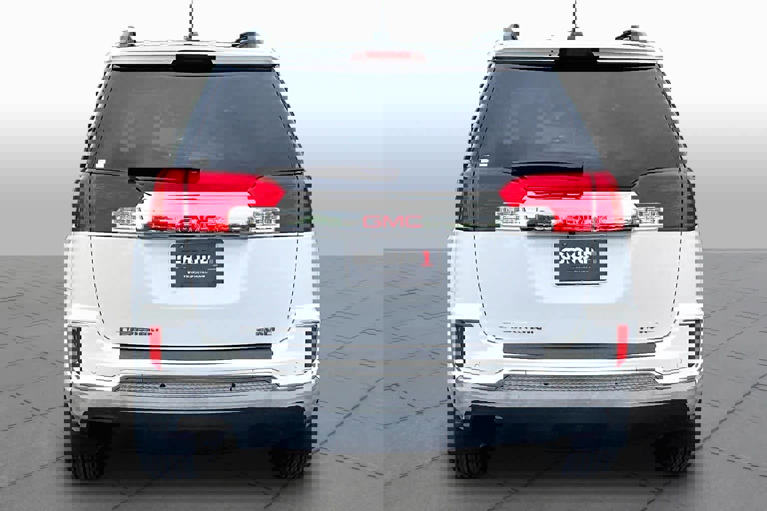 Used 2017 GMC Terrain SLE w/ Chrome Edition AWD/4WD image 5