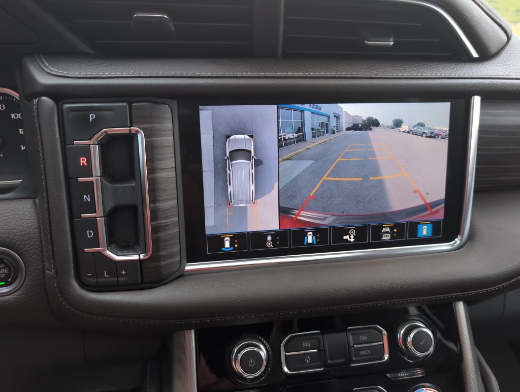 Used 2021 GMC Yukon Denali AWD/4WD image 29