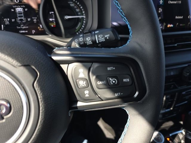 Used 2025 Jeep Wrangler Unlimited Rubicon 4xe w/ Safety Group image 25