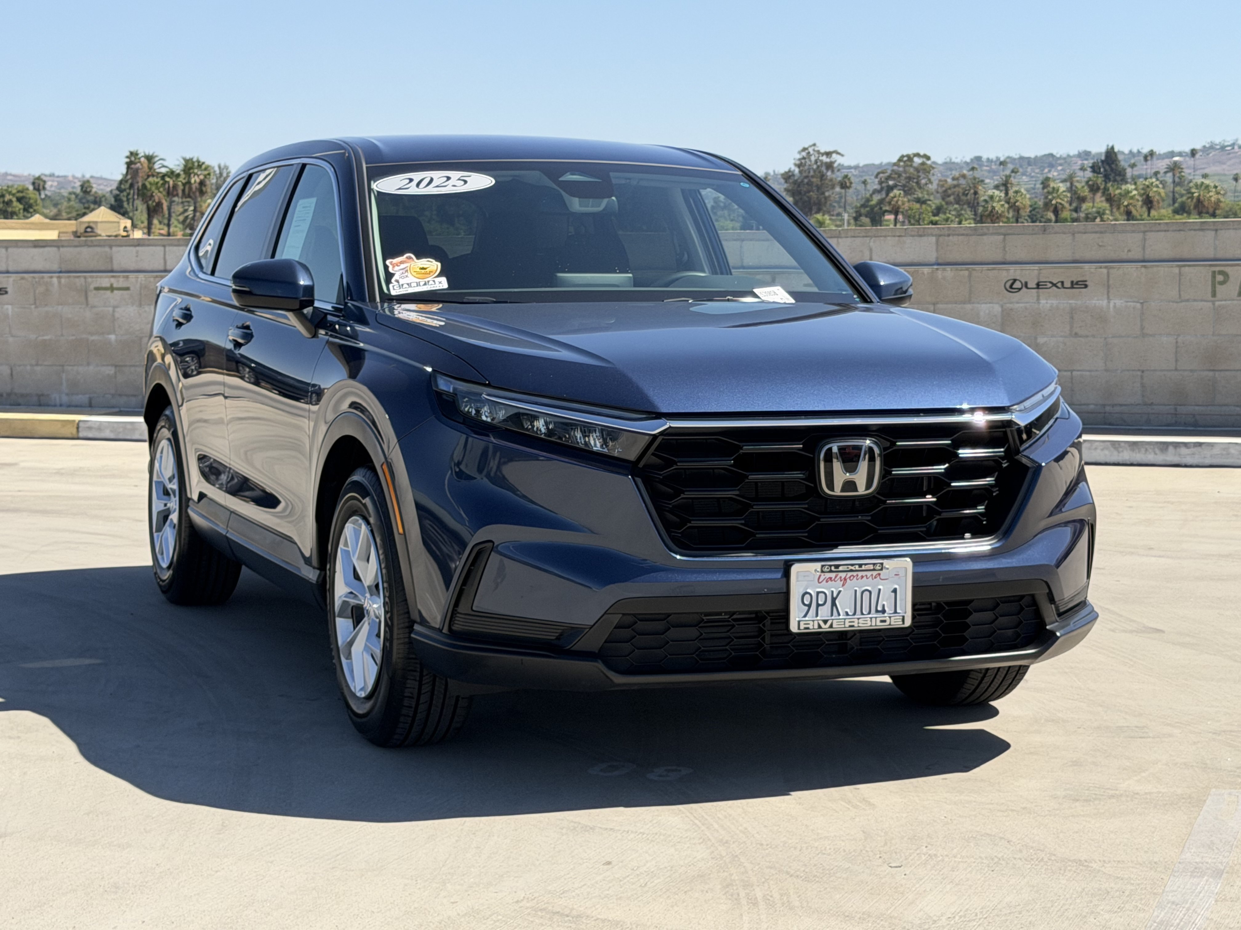 Used 2025 Honda CR-V LX image 2