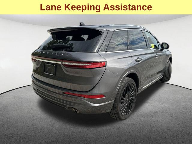 Used 2022 Lincoln Corsair Reserve w/ Equipment Group 201A AWD/4WD image 12