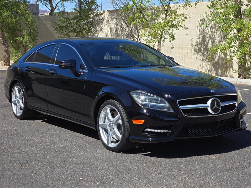 Used 2013 Mercedes-Benz CLS 550 w/ Premium I Pkg image 2