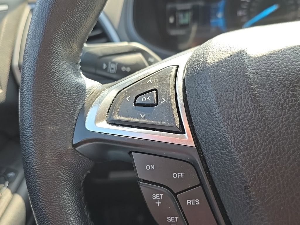 Used 2023 Ford Edge SEL AWD/4WD image 20