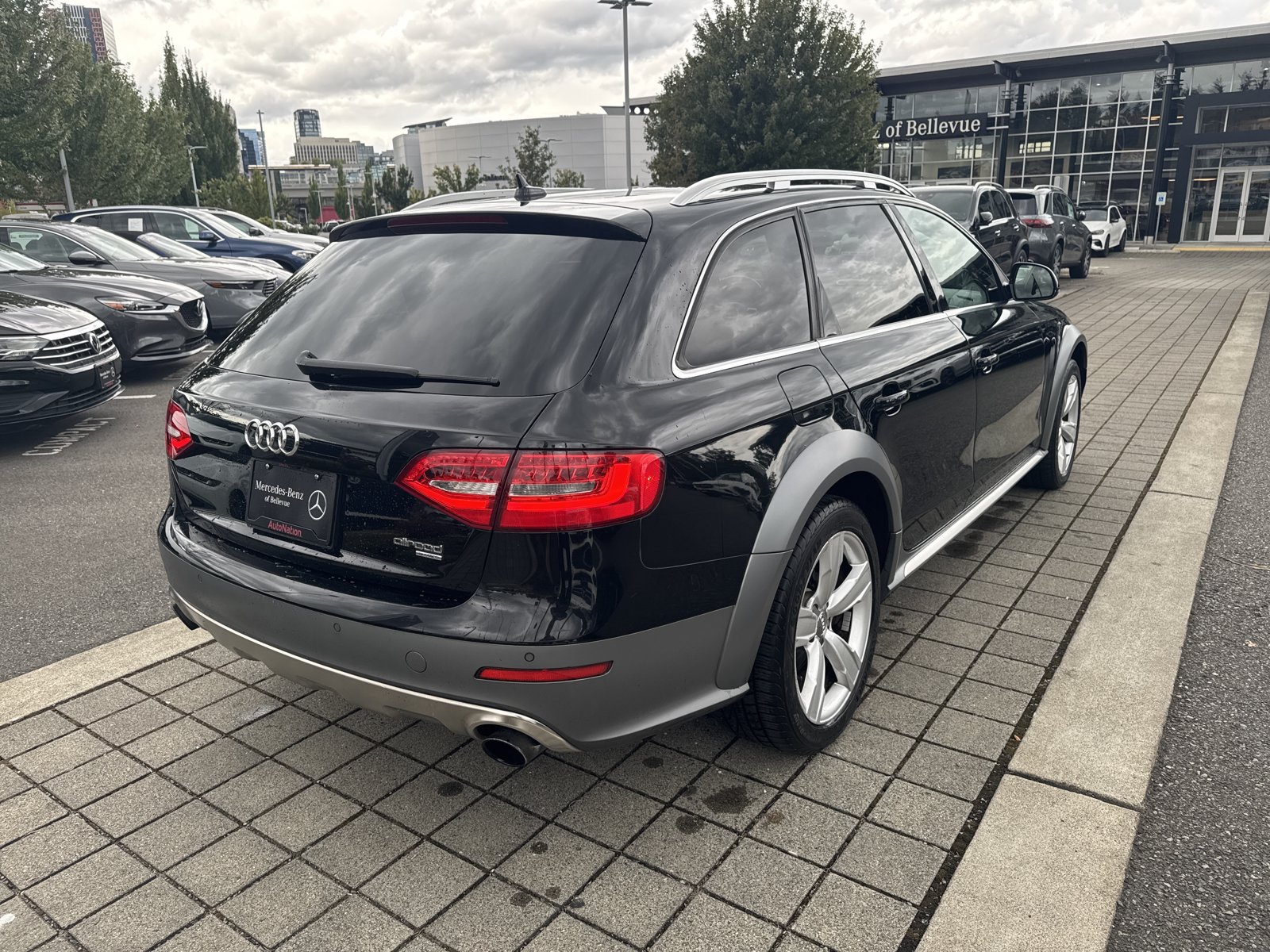 Used 2015 Audi A4 Premium Plus w/ Technology Package AWD/4WD image 5
