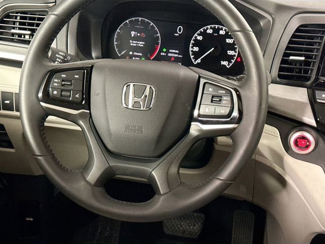Used 2025 Honda Odyssey EX-L image 32