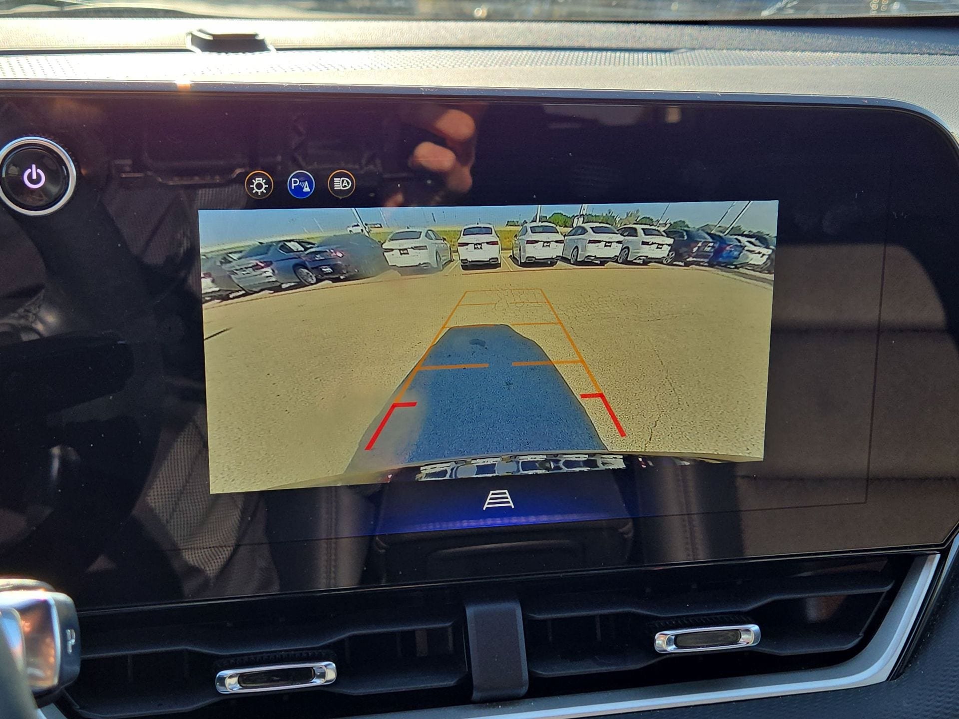 Used 2026 Chevrolet Equinox LT w/ Convenience Package II FWD image 18