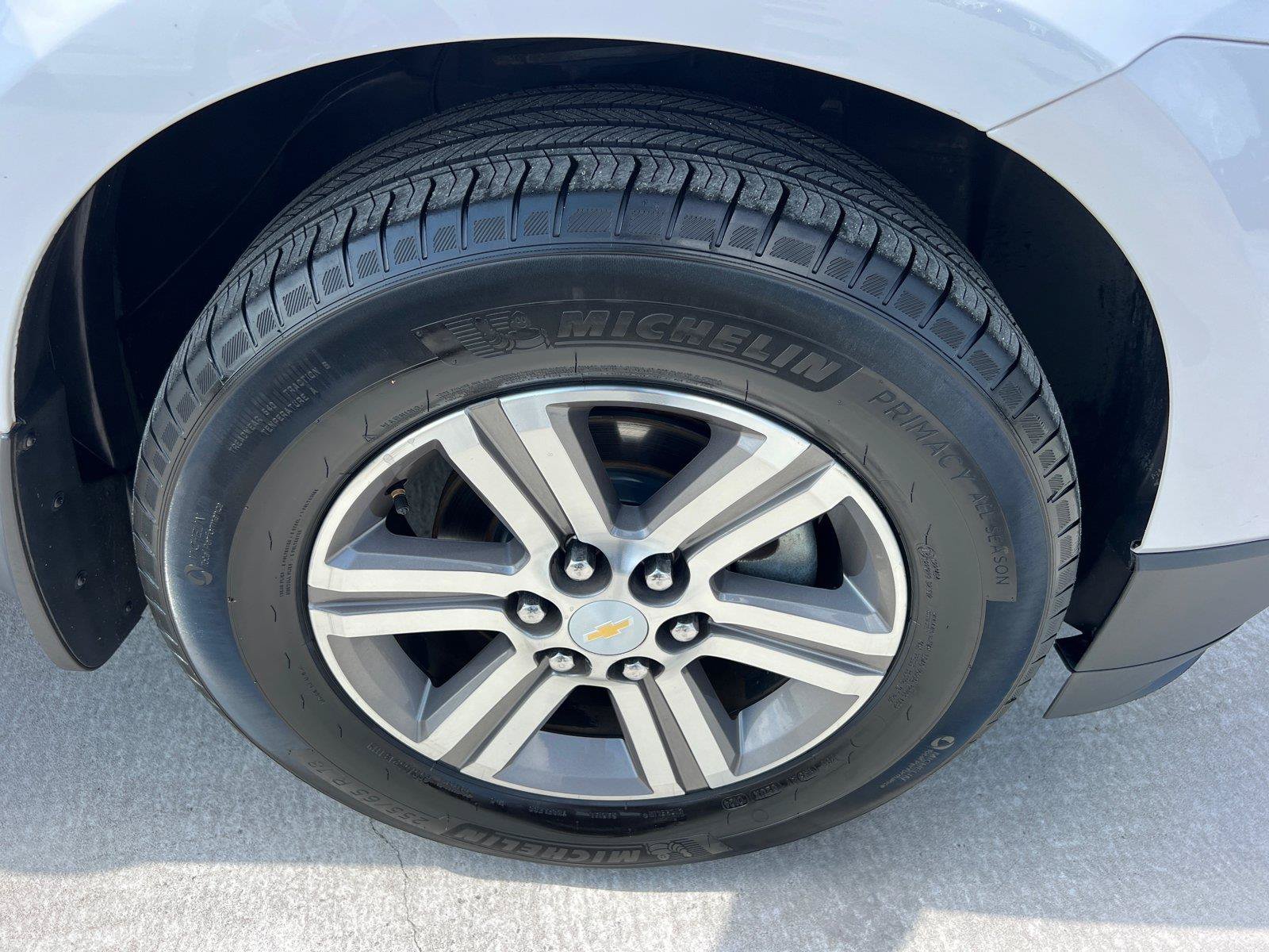 Used 2016 Chevrolet Traverse LT FWD image 12