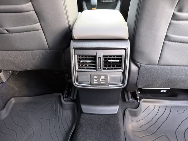 Used 2026 Subaru Forester Wilderness AWD/4WD image 21