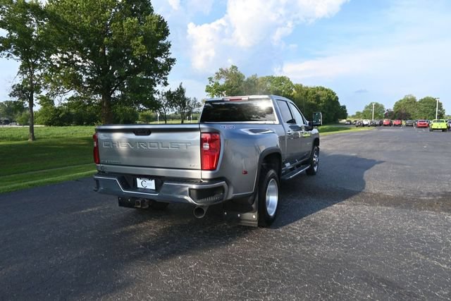 Used 2024 Chevrolet Silverado 3500 LTZ AWD/4WD image 6