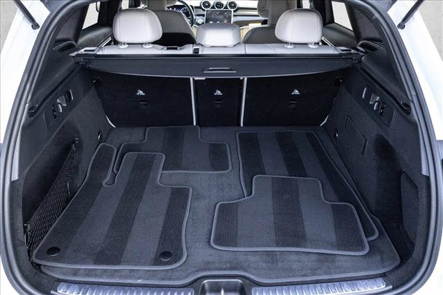 Certified 2025 Mercedes-Benz GLC 300 4MATIC image 22