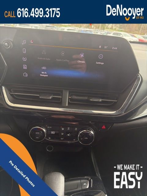 Used 2024 Chevrolet Trax RS w/ Driver Confidence Package image 12