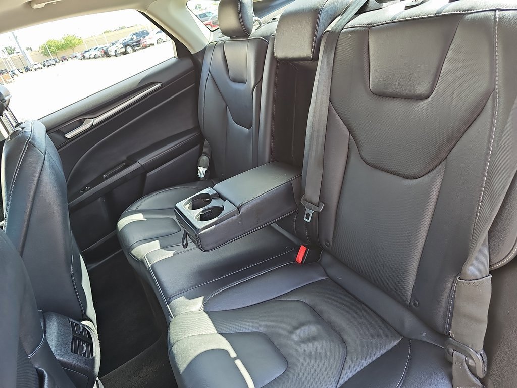 Used 2019 Ford Fusion Titanium image 13