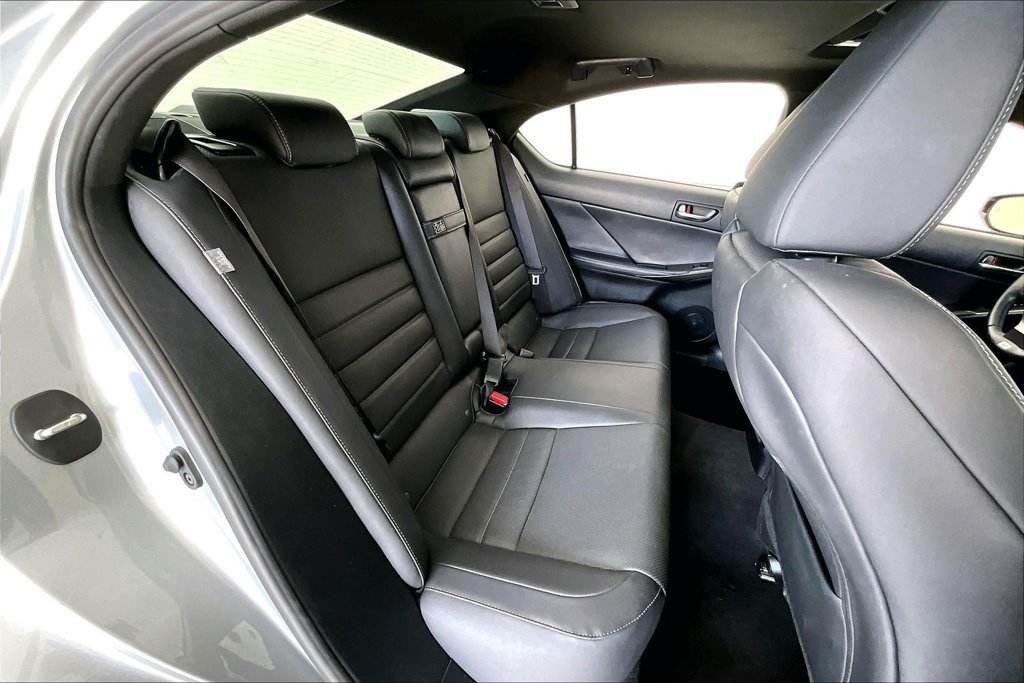 Used 2025 Lexus IS 500 w/ Accessory Package 2 RWD image 35