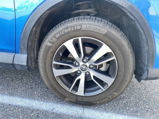 Used 2017 Toyota RAV4 XLE w/ Plus Special Value Package FWD image 8