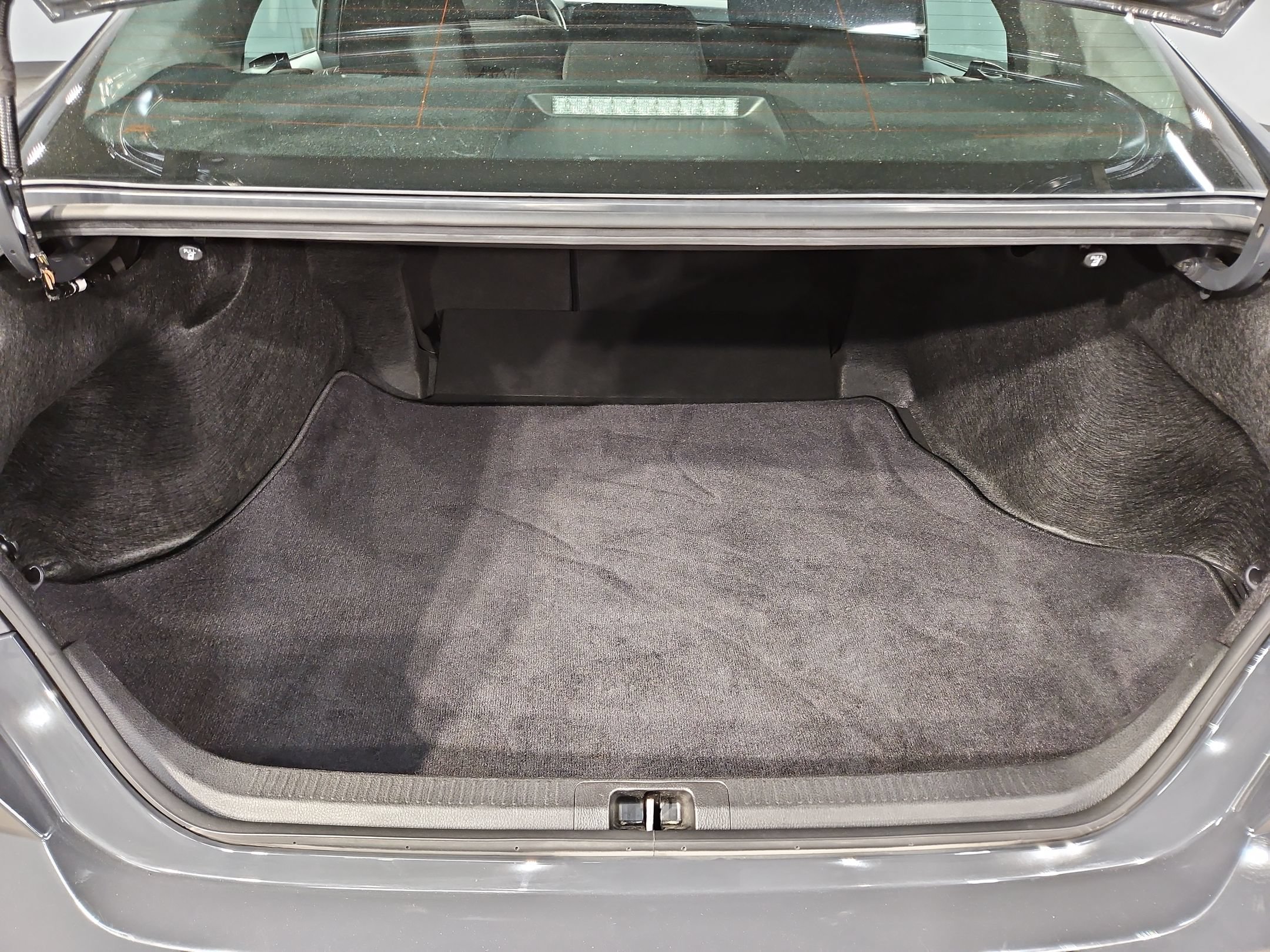 Used 2025 Toyota Camry LE w/ Convenience Package FWD image 18