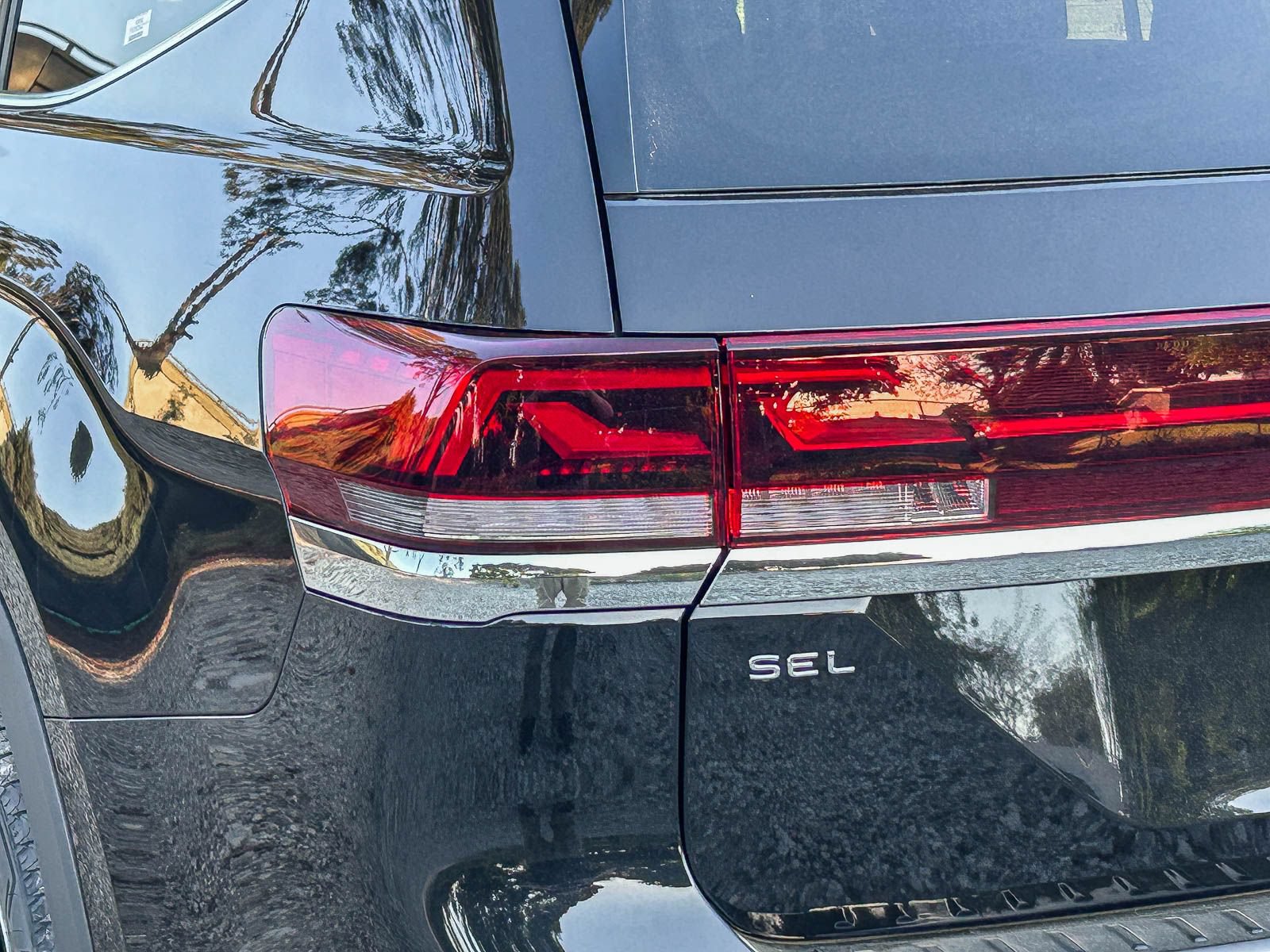 New 2026 Volkswagen Atlas SEL Premium R-Line AWD/4WD image 9