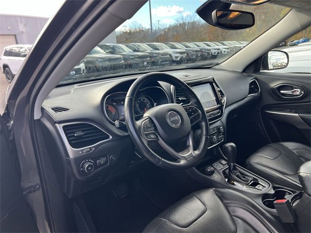 Used 2019 Jeep Cherokee Limited image 10