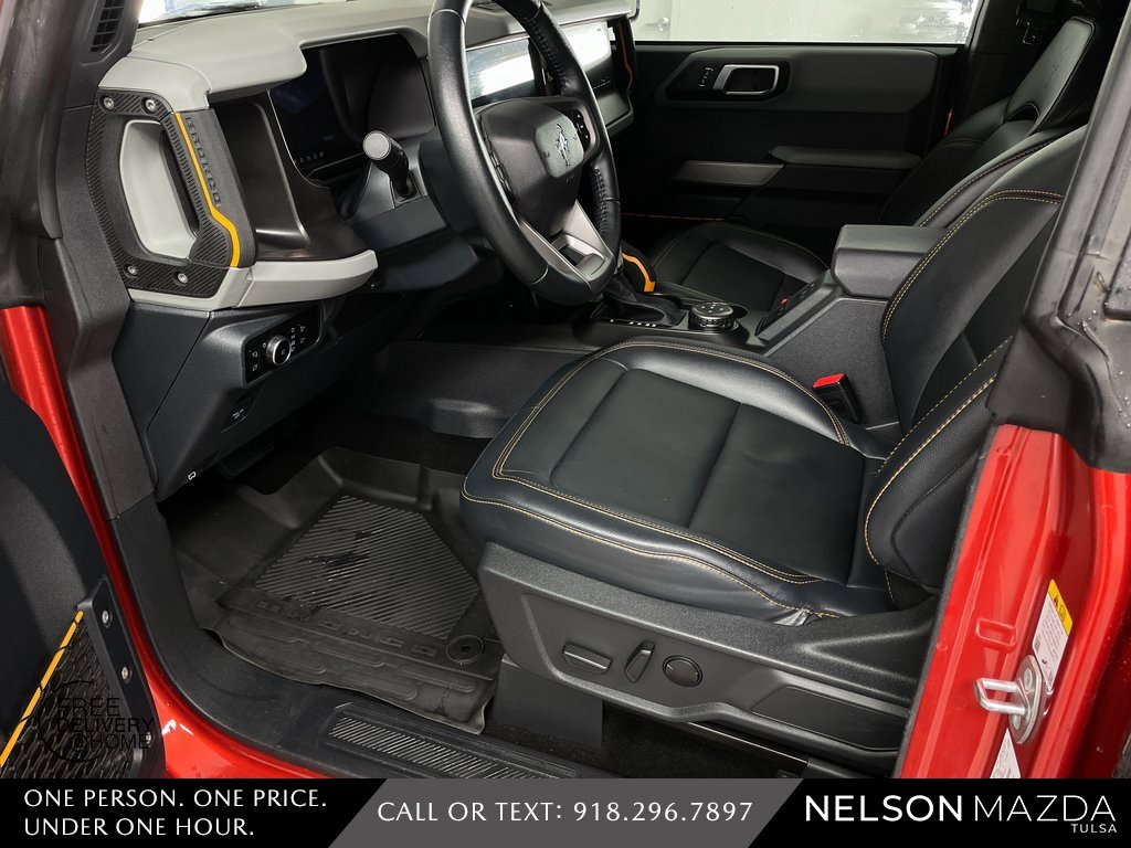 Used 2023 Ford Bronco Badlands image 19