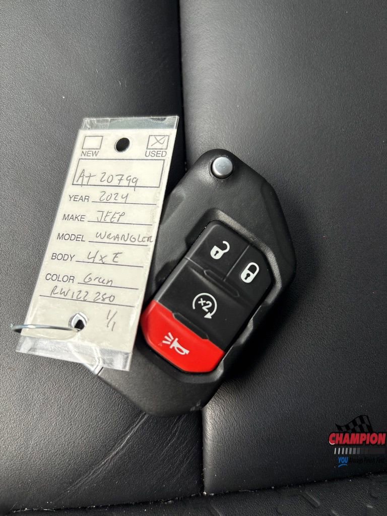 Used 2024 Jeep Wrangler High Altitude image 35