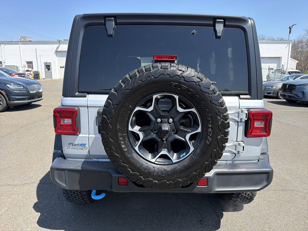 Used 2023 Jeep Wrangler Unlimited Rubicon 4xe w/ Cold Weather Group AWD/4WD image 6