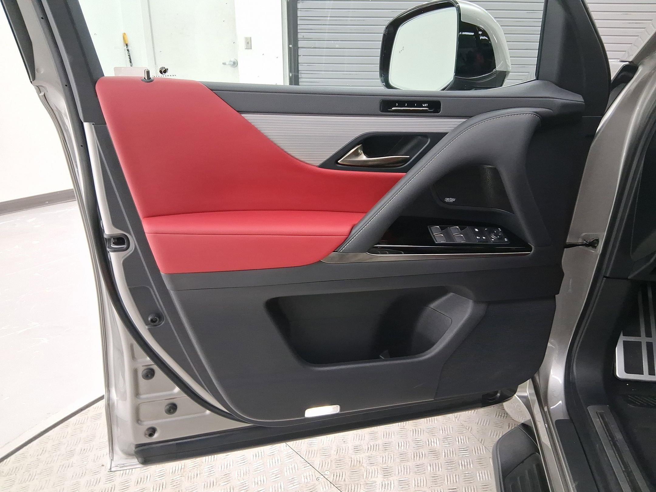 Used 2024 Lexus LX 600 F Sport image 20