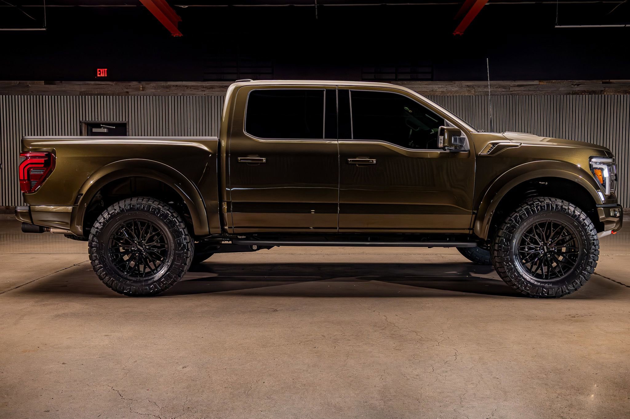 Used 2025 Ford F150 Raptor w/ Equipment Group 803A Raptor R image 11