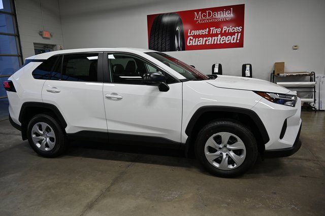 New 2025 Toyota RAV4 LE image 4