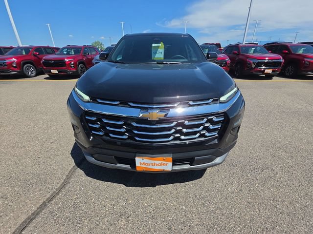 New 2026 Chevrolet Equinox LT w/ Convenience Package II AWD/4WD image 3