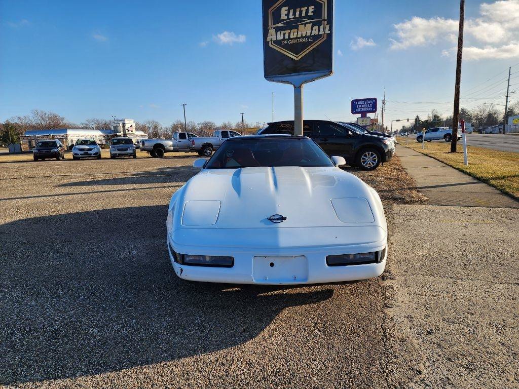 Used 1994 Chevrolet Corvette Coupe RWD image 12