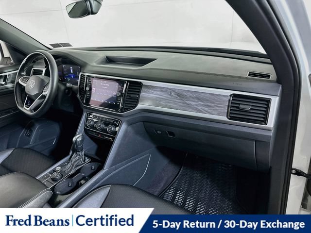 Used 2022 Volkswagen Atlas Cross Sport SE AWD/4WD image 14