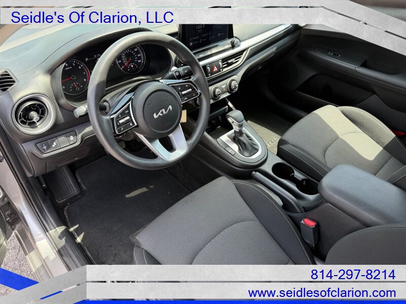 Used 2023 Kia Forte LXS w/ LXS Technology Package FWD image 10