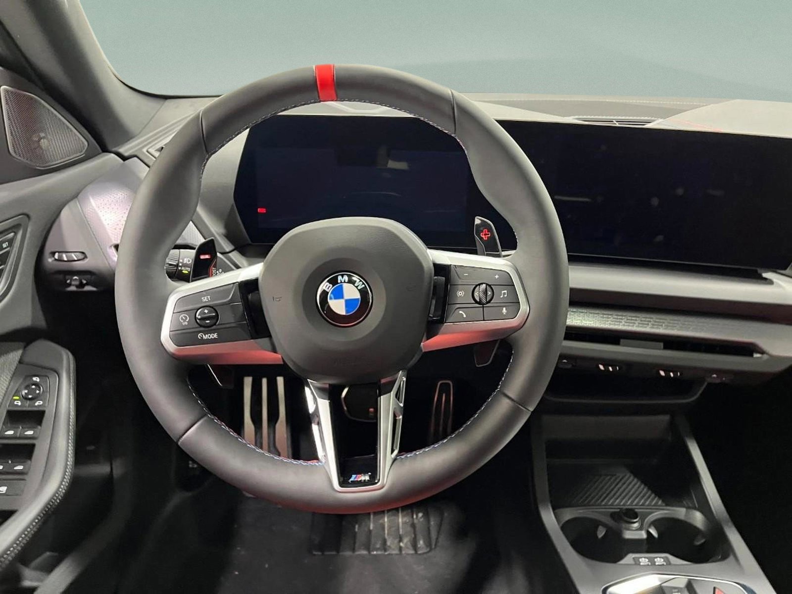 Used 2025 BMW M235i xDrive w/ Premium Package image 11